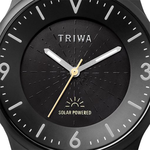 ساعت مچی عقربه ای زنانه و مردانه Black solar تریوا TRIWA